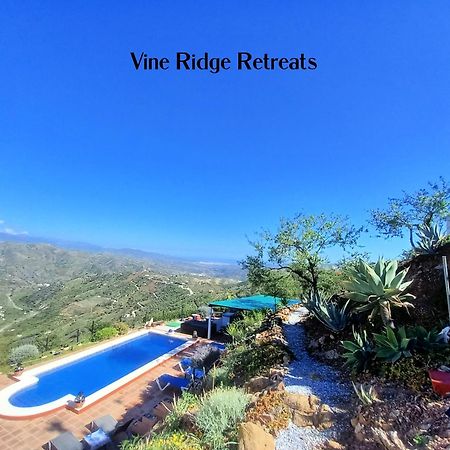 Vine Ridge Studio And Apartment Comares Εξωτερικό φωτογραφία